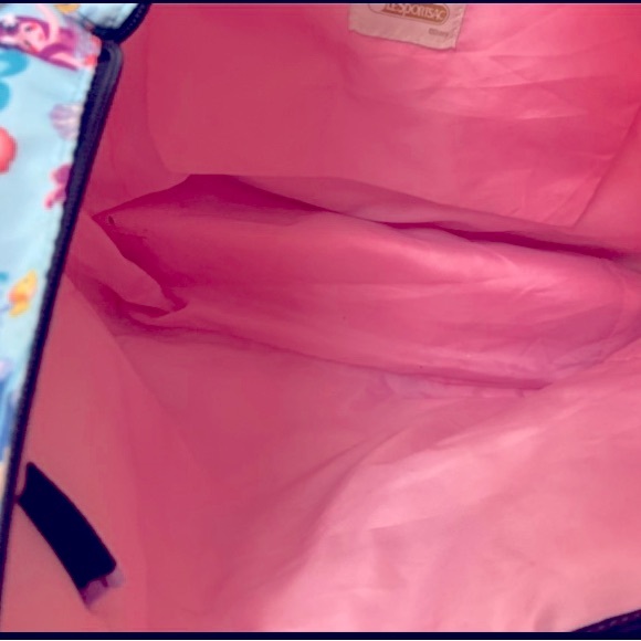 RARE LeSportSac Disney Its a Small
World Tahitian Dreams
Mermaid LARGE tote - Picture 4 of 7